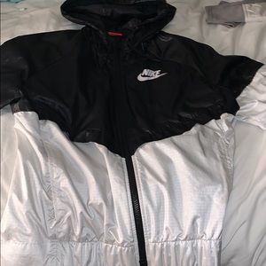 Nike wind breaker